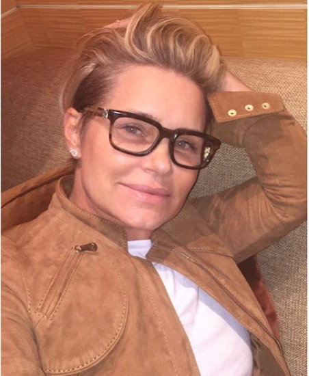 Yolanda Foster Detoxes To Fight Lyme Disease Photos   Yolanda Foster Brown Suede 