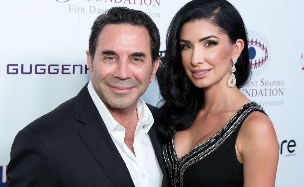 Botched Star Dr. Paul Nassif Does His Own Botox
