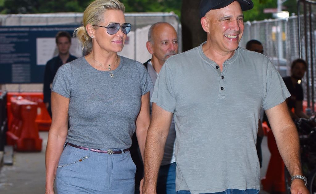 Real Housewives Of Beverly Hills Alum Yolanda Hadid Has A New Man