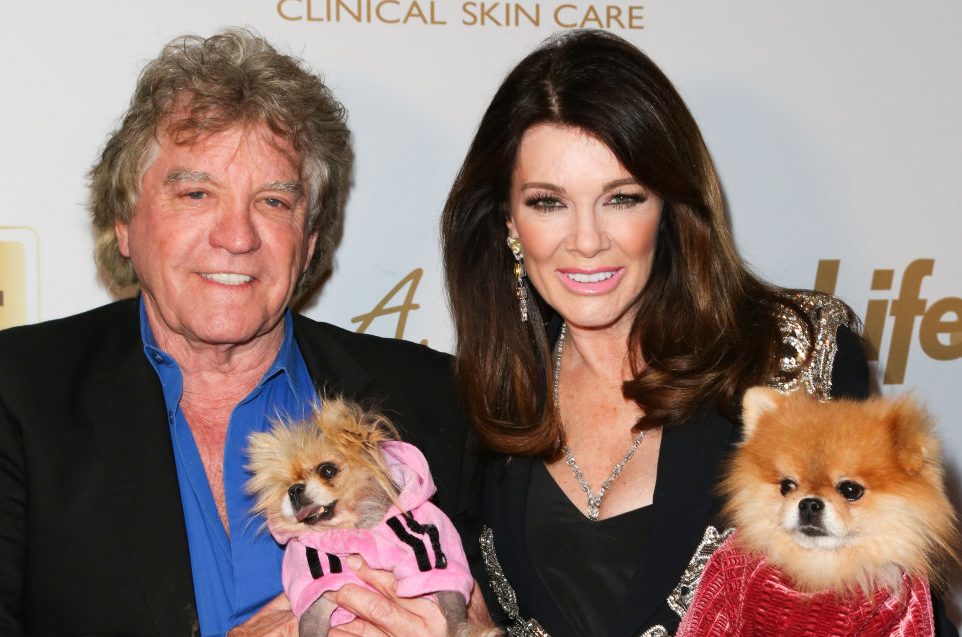 RHOBH' Star Lisa Rinna Seemingly Shades Vanderpump Dogs