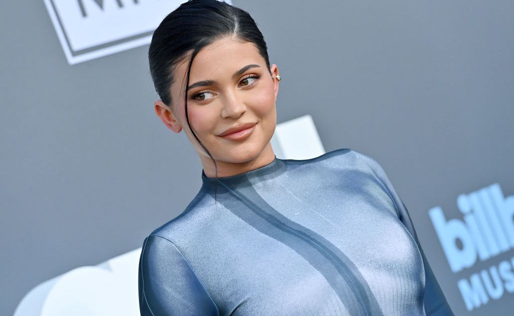 Instagram rolls back changes after Kim Kardashian, Kylie Jenner