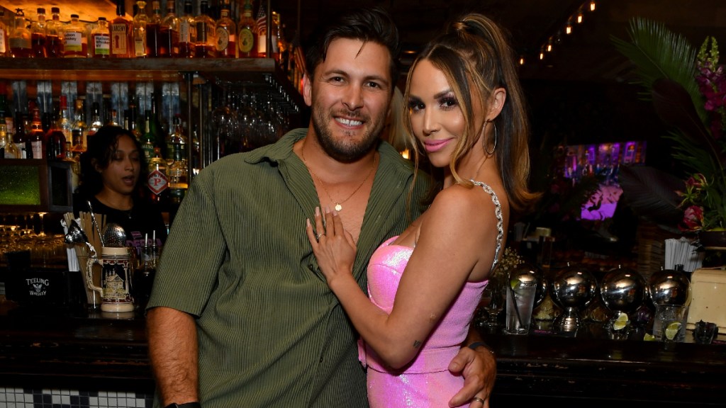 Brock Davies, Scheana Shay