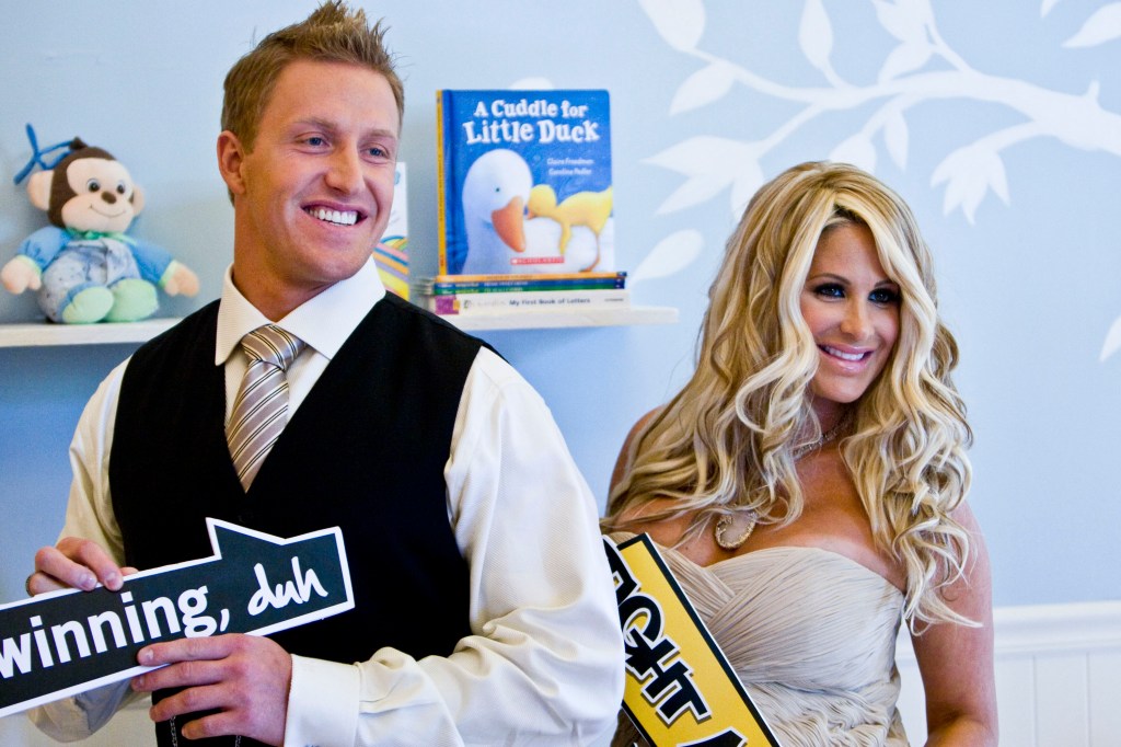 Kim Zolciak and Kroy Biermann delay foreclosure on their home.