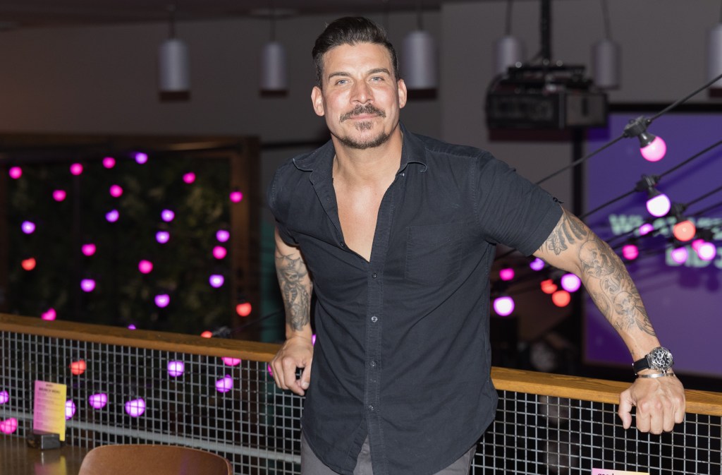"Mystery woman" accuses Jax Taylor of cheating on Brittany Cartwright.