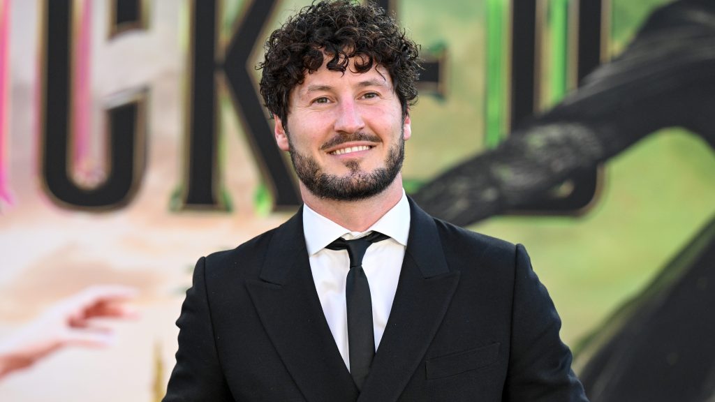 Val Chmerkovskiy DWTS