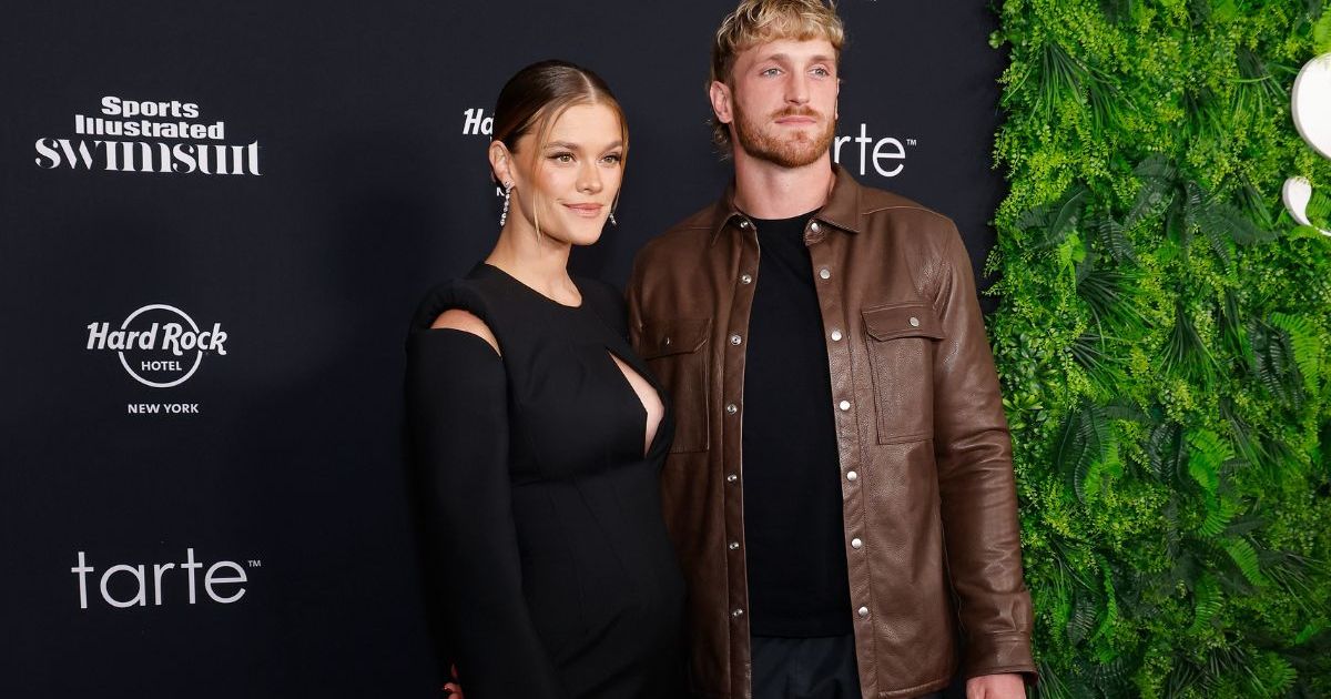 Logan Paul & Nina Agdal’s Daughter Surrounded by Family For Her First Christmas