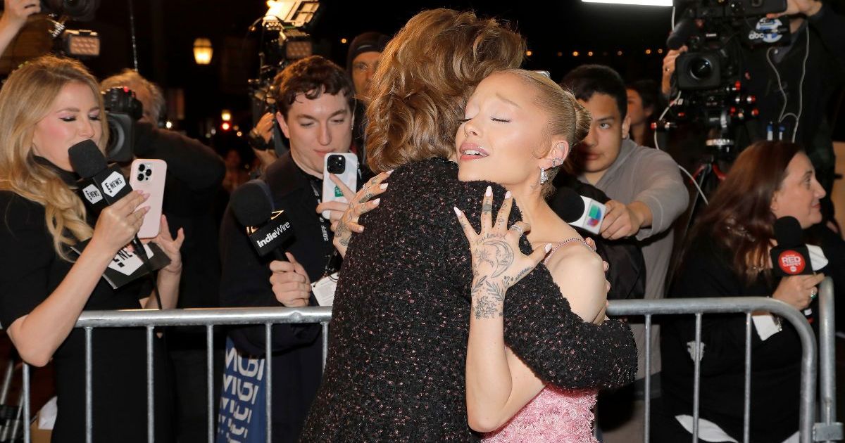 Ariana Grande Recaps SBIFF Night With Goofy Photos