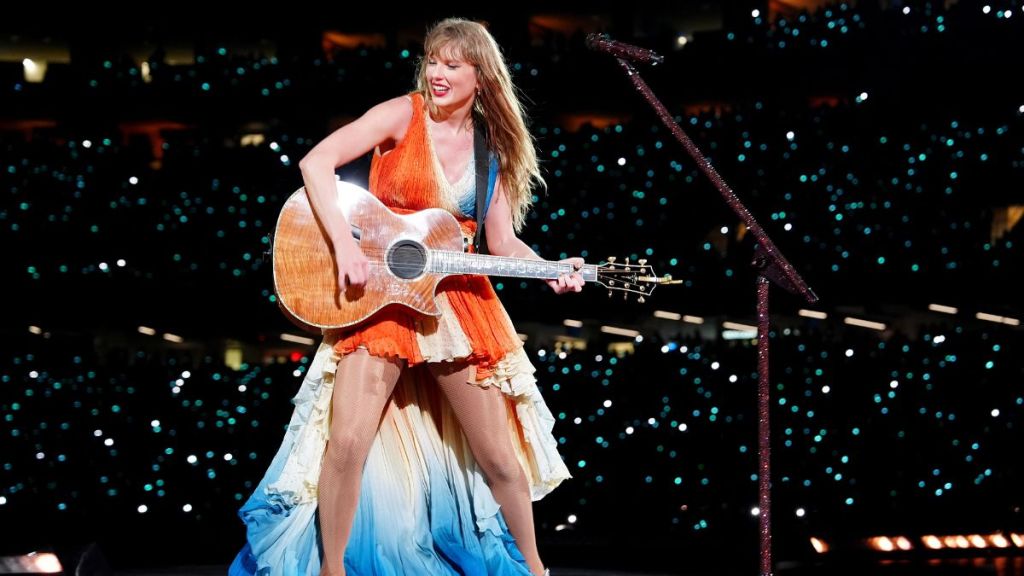 Taylor Swift performs onstage during "Taylor Swift | The Eras Tour" at Caesars Superdome on October 25, 2024 in New Orleans, Louisiana.