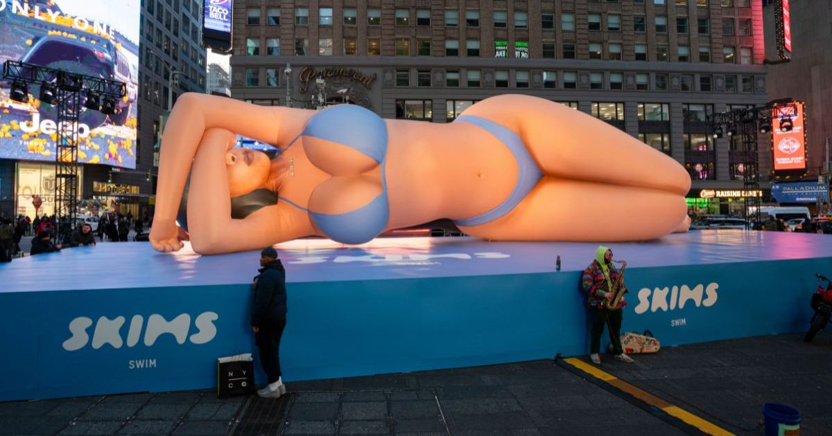 Kim Kardashian Is a Giant SKIMS Float in Times Square Photos