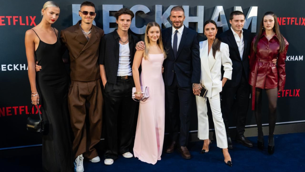 victoria beckham david beckham paris fashion week pfw photos